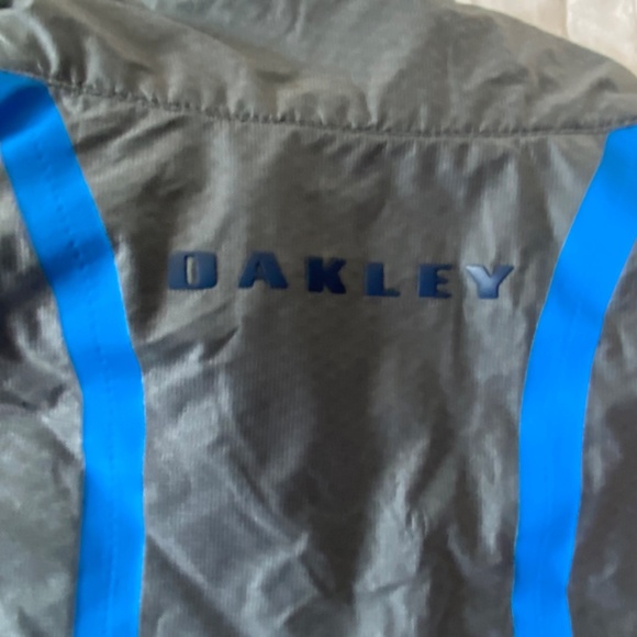 Oakley Mens Targetline Waterproof Shell Jacket Golf Zip Gray Blue Medium - Picture 5 of 6